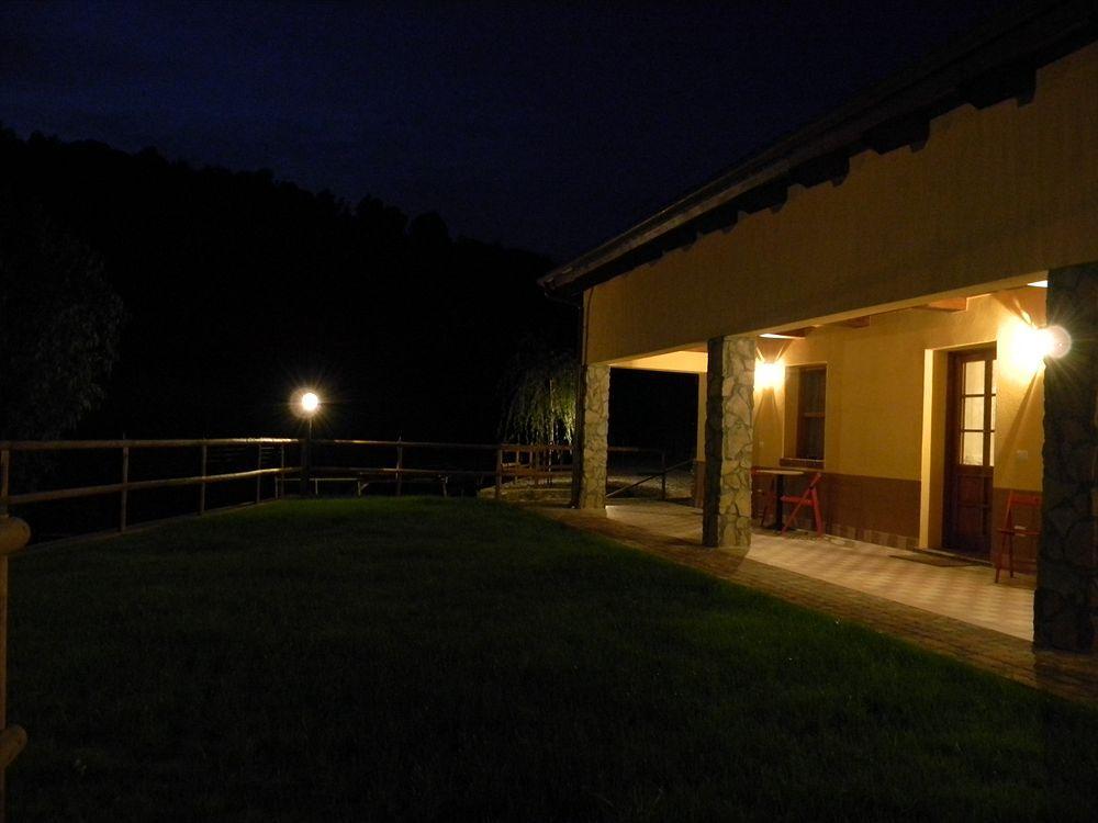 Agriturismo Rio Castello Marina dʼMarina dʼAndora Exterior foto